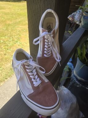 Vans Men's Old Skool Lace-Up Stackform Sneaker